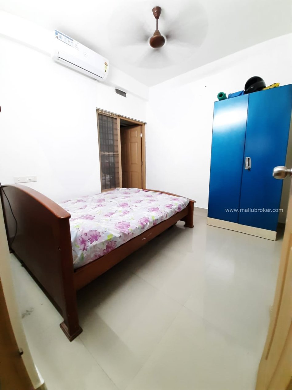 2bhk apartment for sale in edappally @46lacs