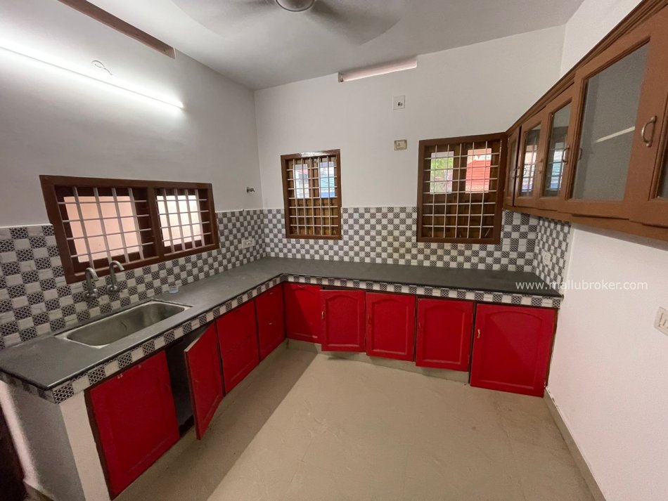 3bhk semi furnished house for sale in pettah @ 8900990lacs