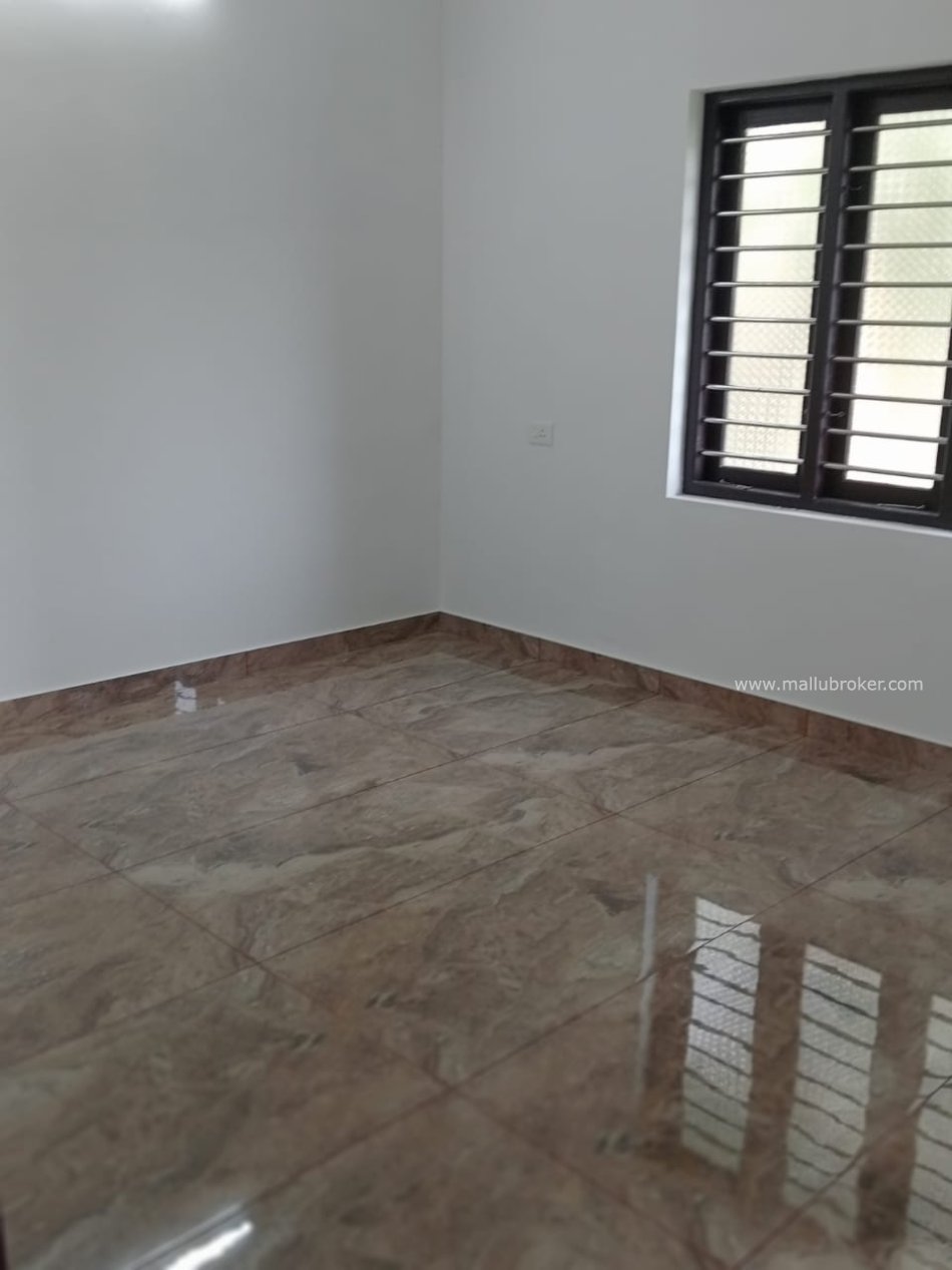 2bhk house for rent near lekshore hospital @ 20k