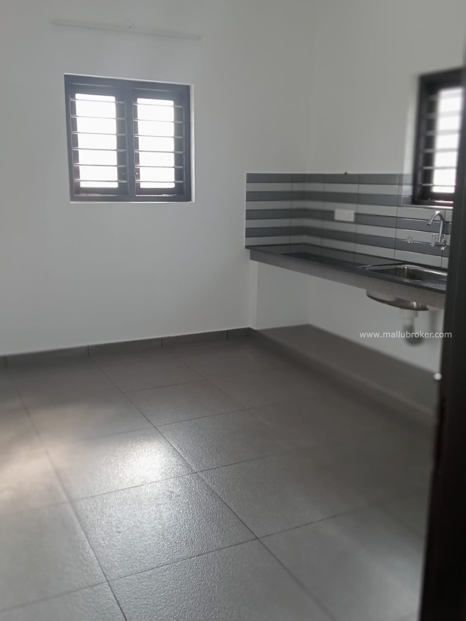 2bhk house for rent near lekshore hospital @ 20k