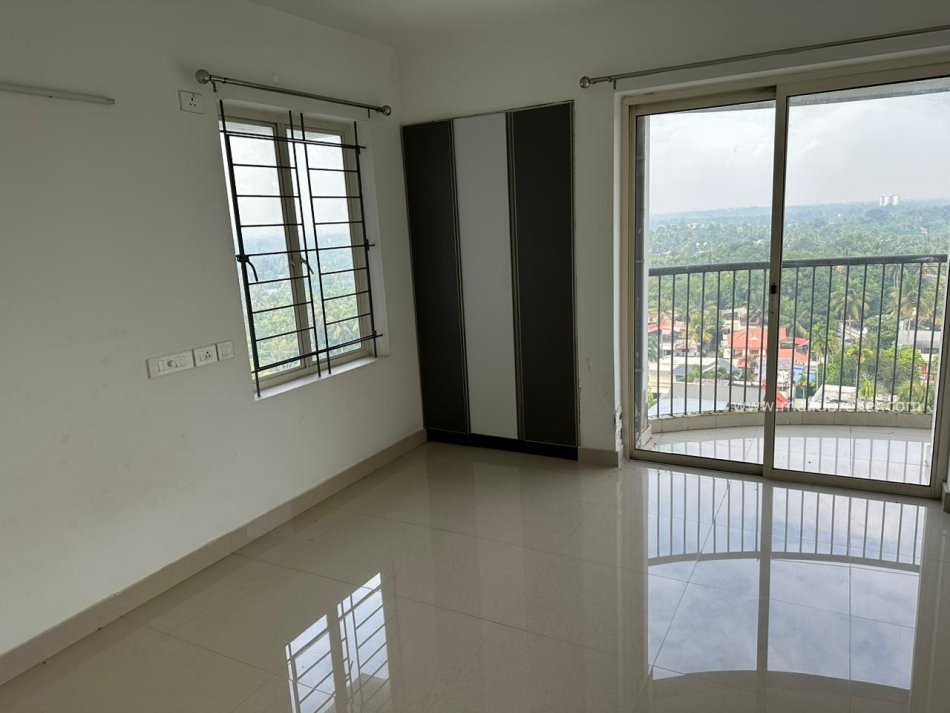 3BHK Apartment for sale in Aluva @69lacs