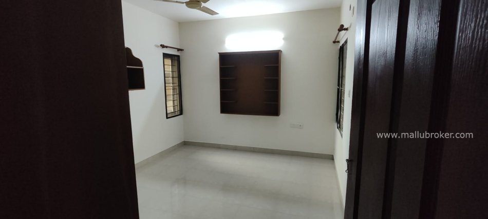 Luxury 3 BHK Flat at Puthiya Road Kadavanthara Kochi 1.05 Cr