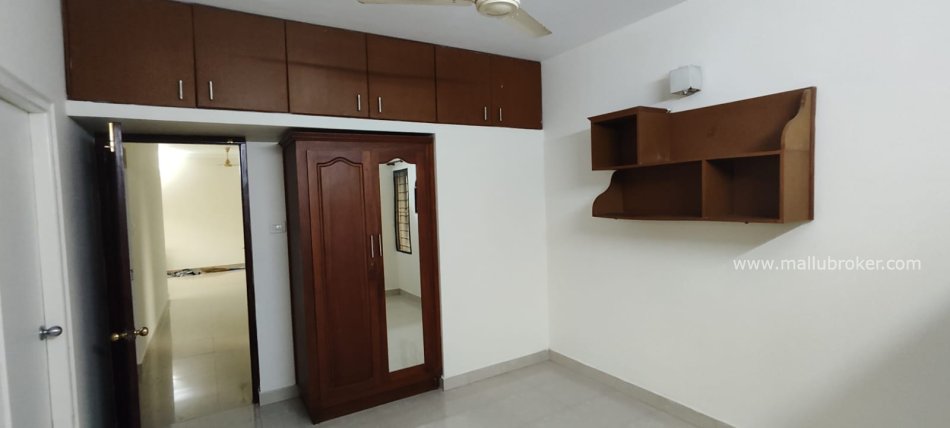 Luxury 3 BHK Flat at Puthiya Road Kadavanthara Kochi 1.05 Cr