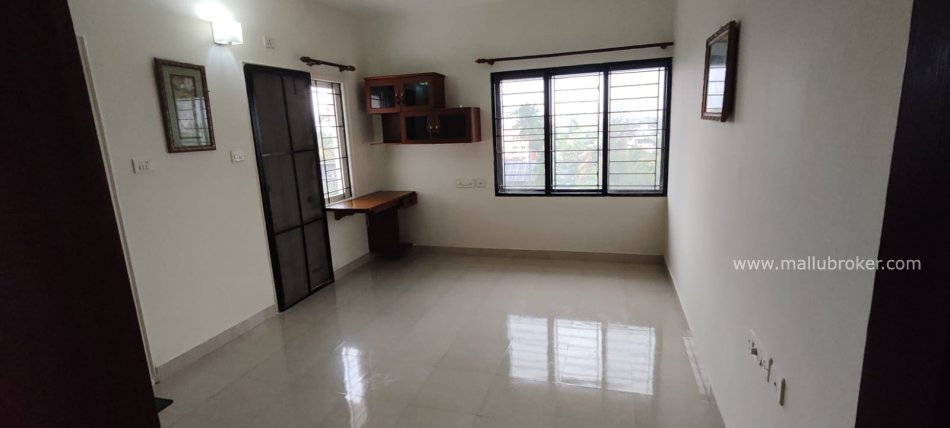 Luxury 3 BHK Flat at Puthiya Road Kadavanthara Kochi 1.05 Cr