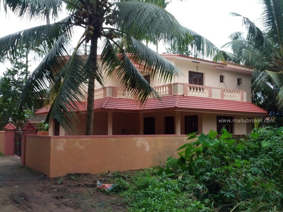 4 BHK HOUSE FOR SALE  @ Kureekkad