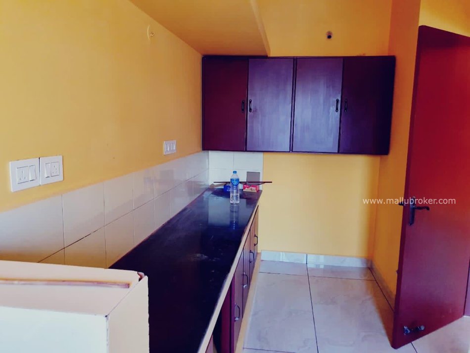 DECENT 3BHK FAMILY APARTMENT FOR SALE