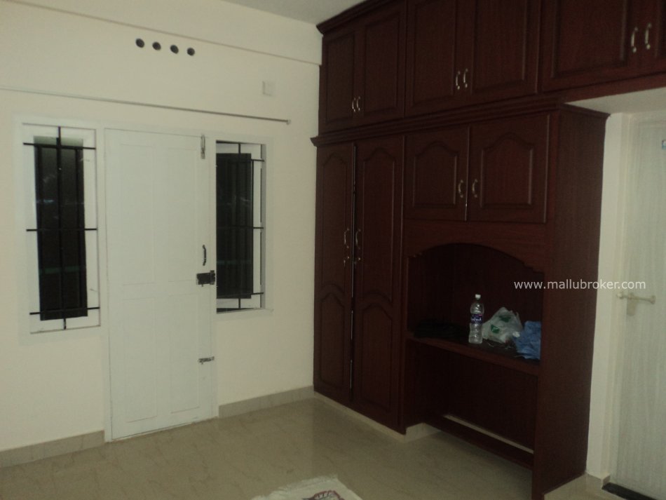 2BHK AT THIRUPUNITHURA FOR RENT